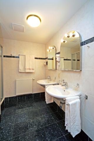 Photos for house 643344