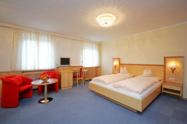 Photos for house 643344