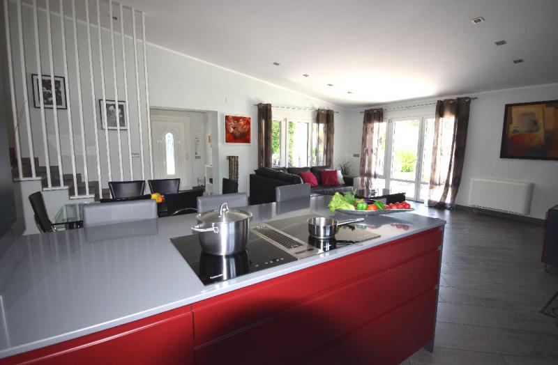 Photos for house 643444