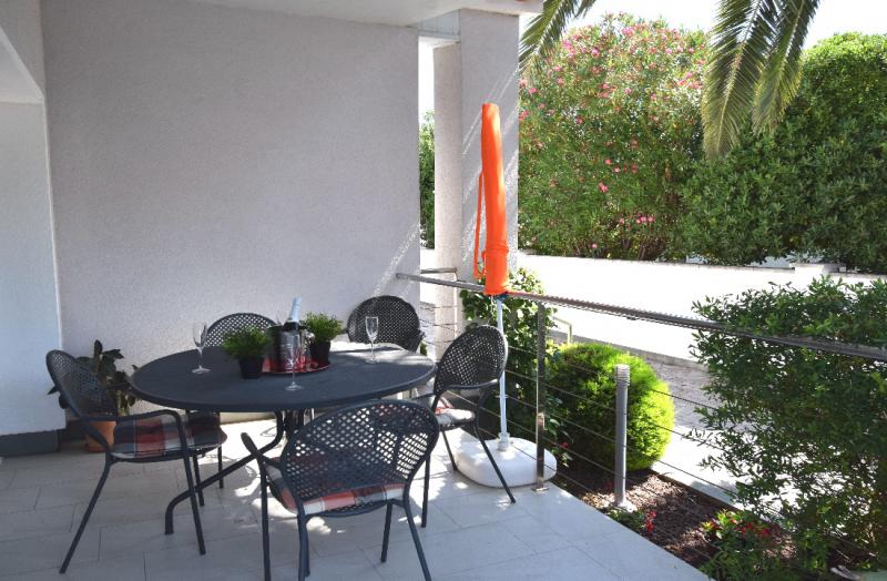 Photos for house 643444