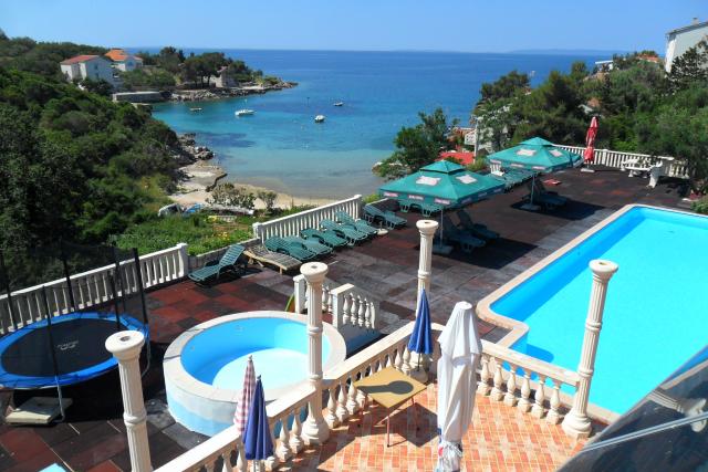 Photos for house 643451