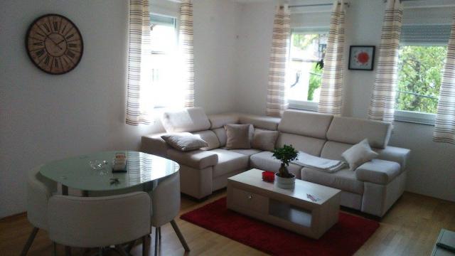 Photos for house 643453