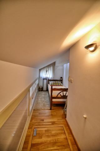 Photos for house 643466