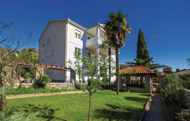 Photos for house 643494