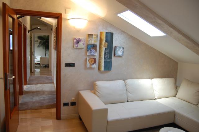 Photos for house 643499