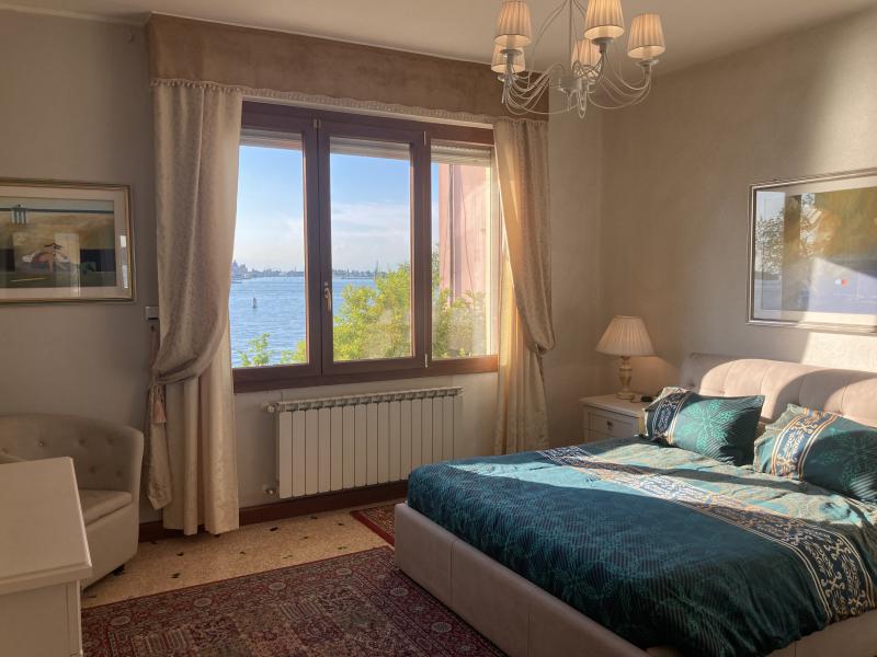 Photos for house 643500