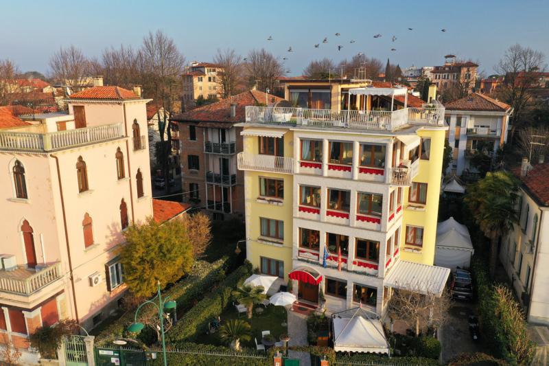 Photos for house 643500