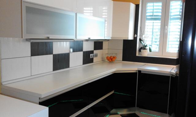 Photos for house 643528