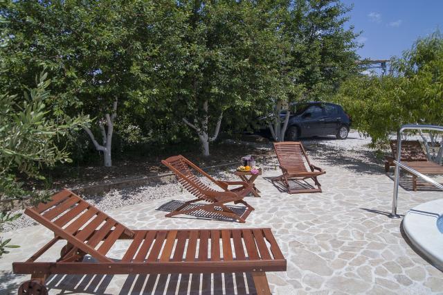 Photos for house 643543