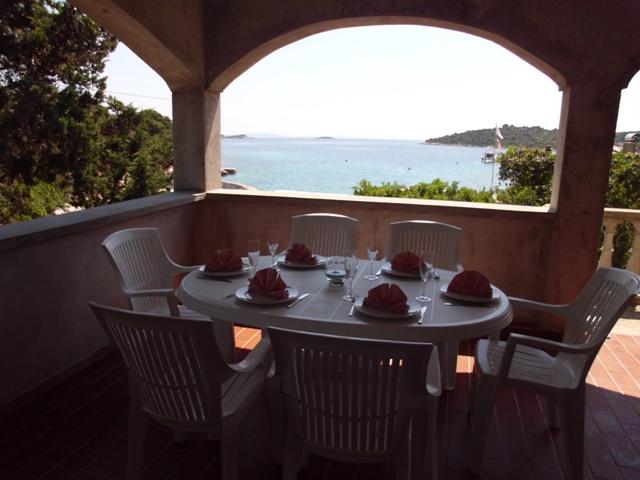 Photos for house 643545