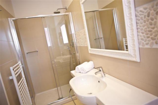 Photos for house 643550