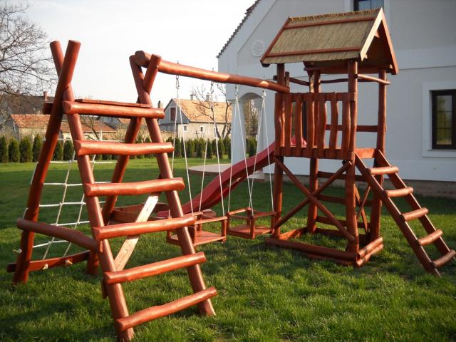 Photos for house 643551