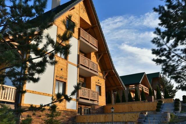 Photos for house 643563