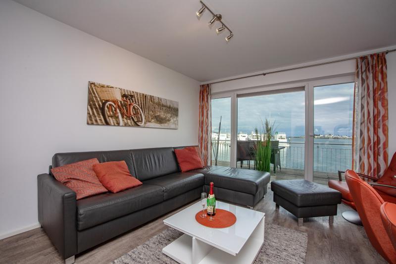 Photos for house 643576