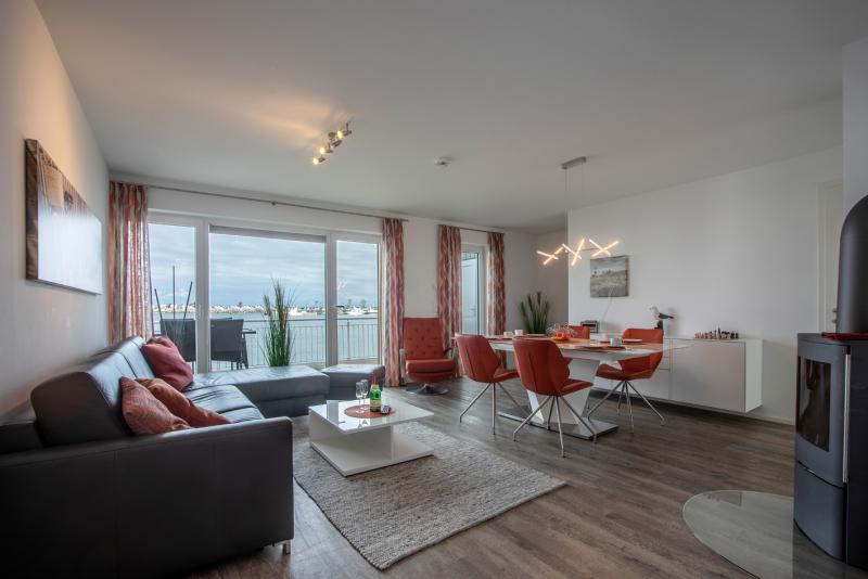 Photos for house 643576