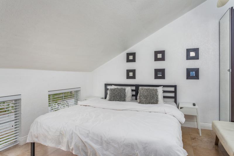 Photos for house 643597