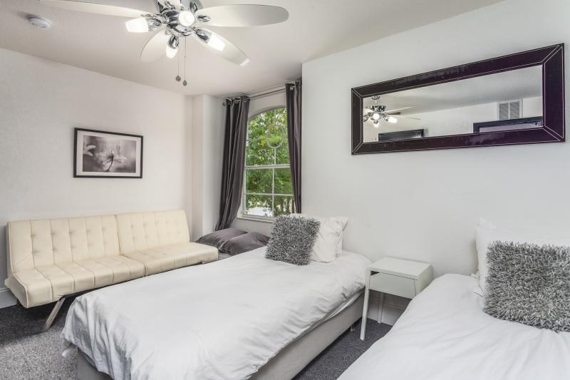 Photos for house 643597