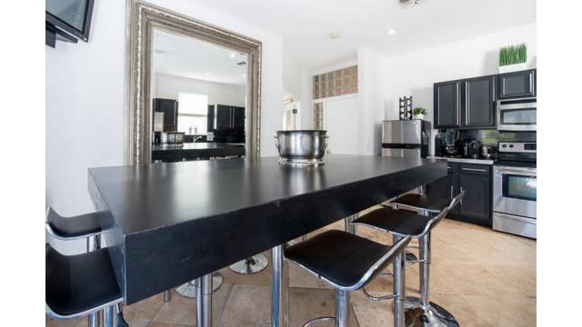 Photos for house 643600