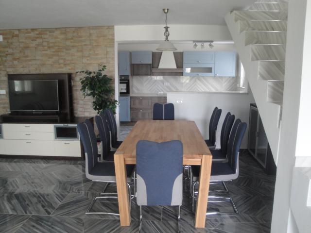 Photos for house 643632