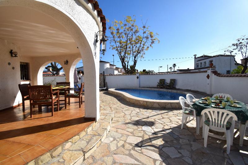 Photos for house 643644