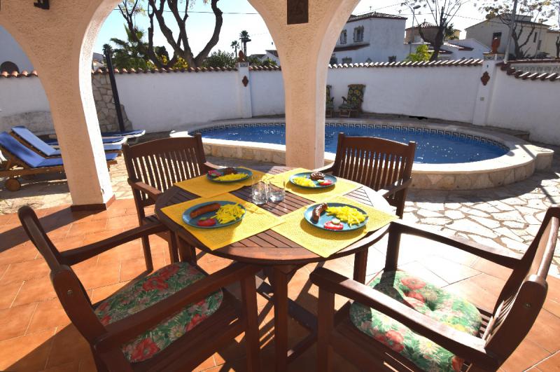 Photos for house 643644