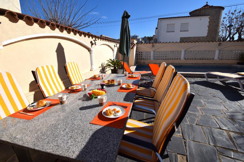 Photos for house 643647