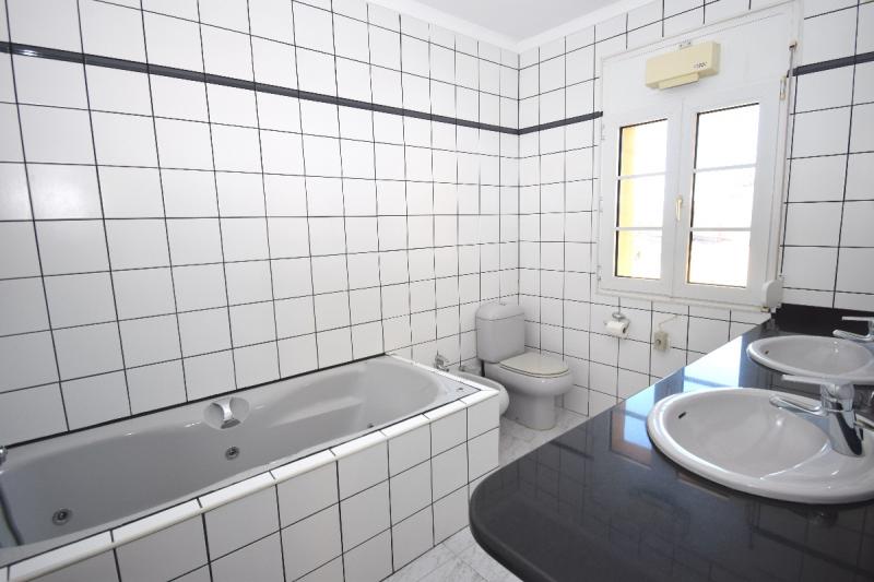 Photos for house 643648