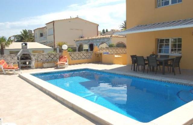 Photos for house 643648