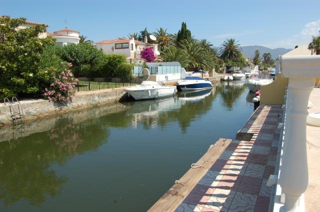 Photos for house 643648