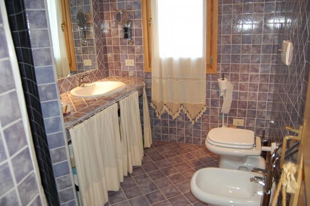 Photos for house 643651