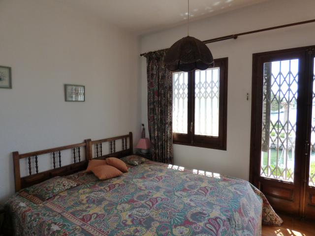 Photos for house 643667