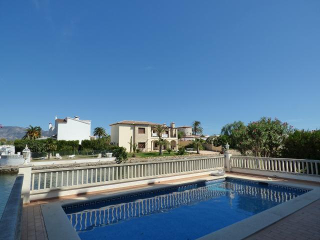 Photos for house 643671