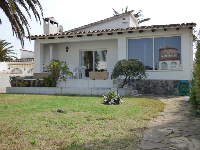 Photos for house 643674