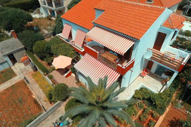 Photos for house 643700