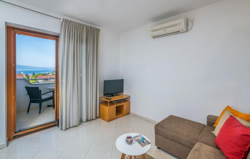 Photos for house 643701