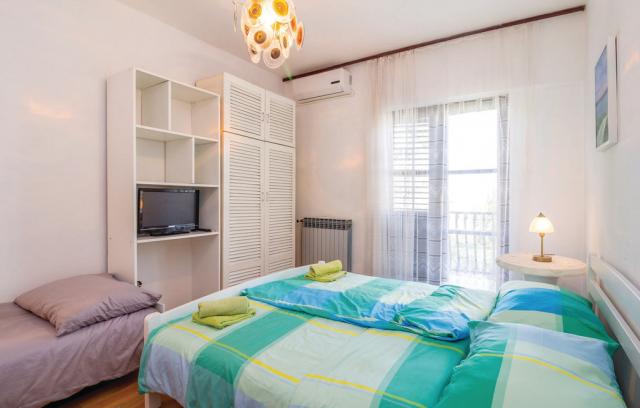 Photos for house 643705