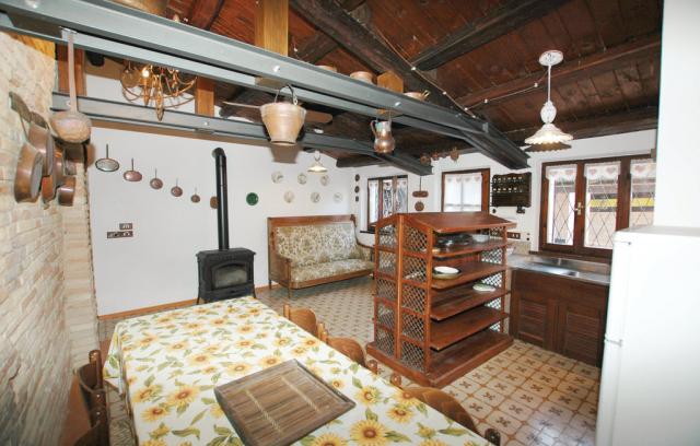 Photos for house 643706