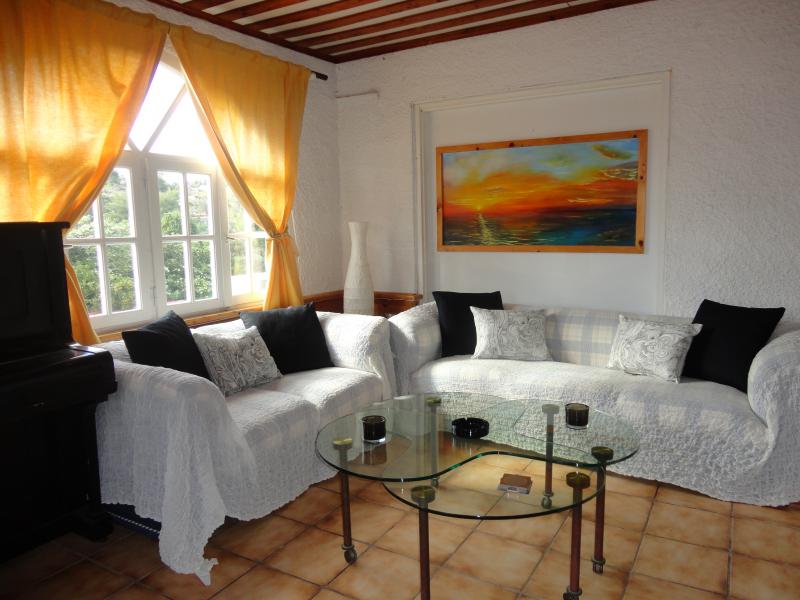 Photos for house 643810