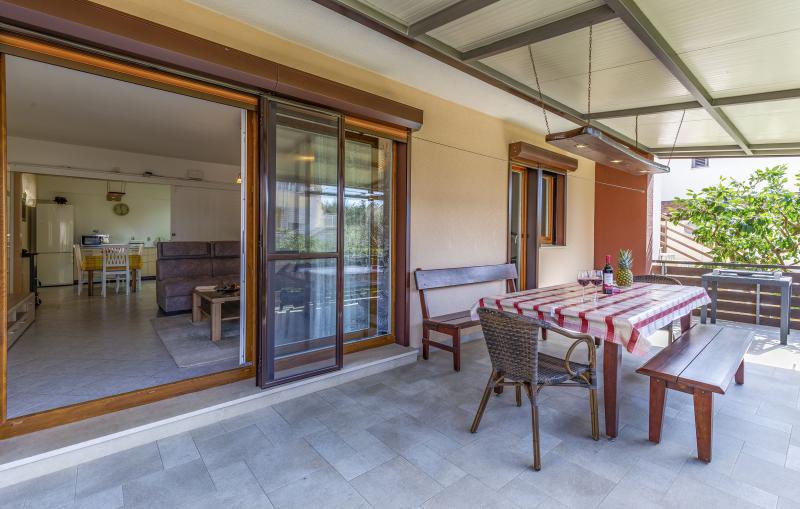 Photos for house 643835