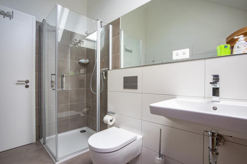 Photos for house 643854