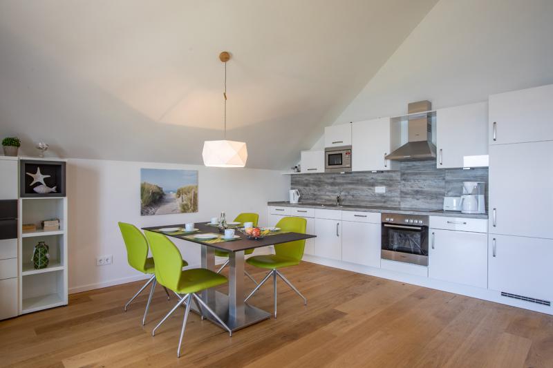 Photos for house 643854