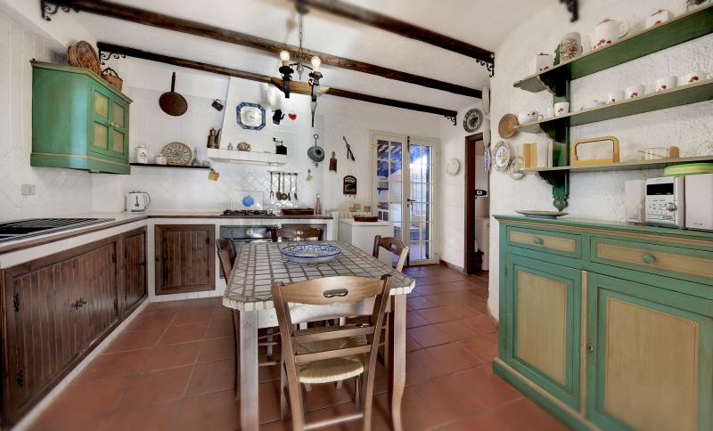 Photos for house 643870