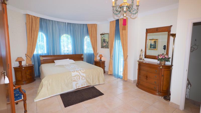 Photos for house 643879