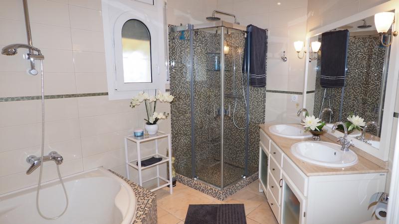 Photos for house 643879