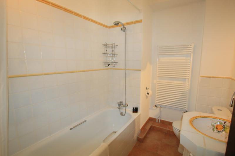 Photos for house 643889