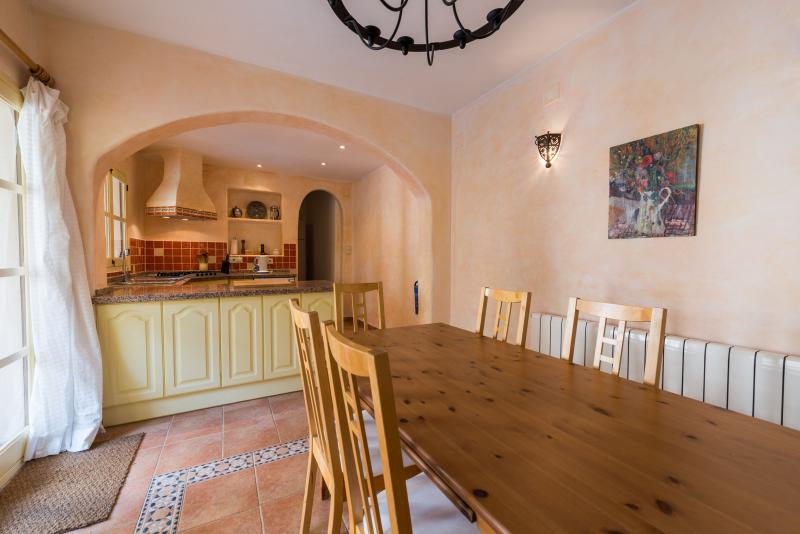 Photos for house 643889