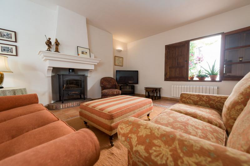 Photos for house 643889