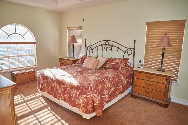 Photos for house 643902