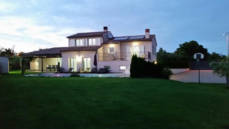 Photos for house 643910