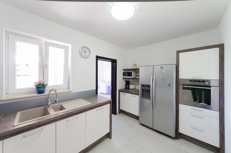 Photos for house 643910